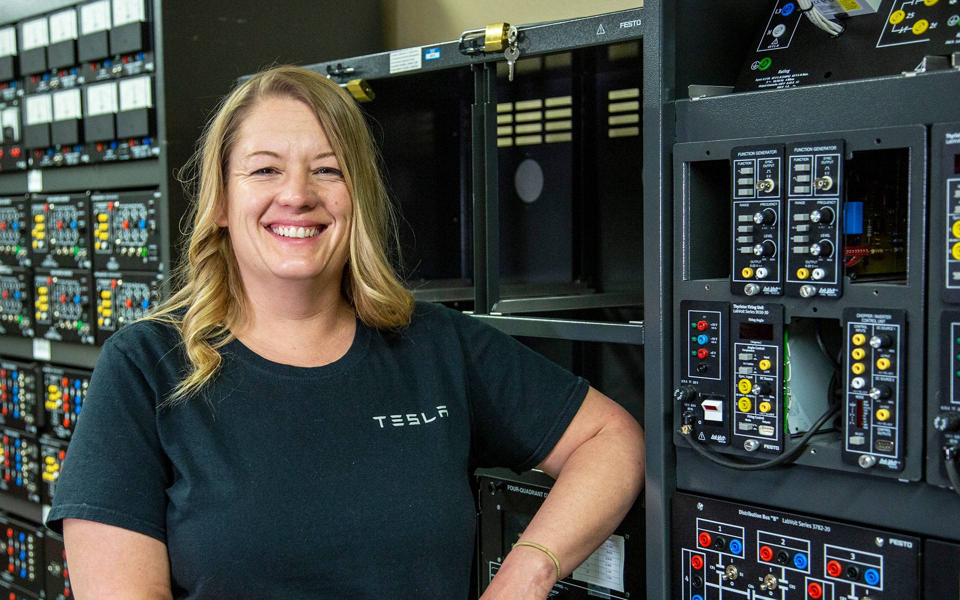 Student Testimonial Christy Porter, student testimonial, I am now at Tesla working for the electrical self perform group as a project coordinator.