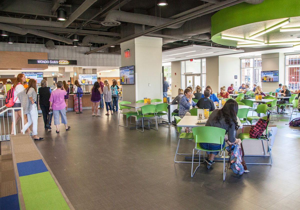 Dining at Thorne-rider campus center