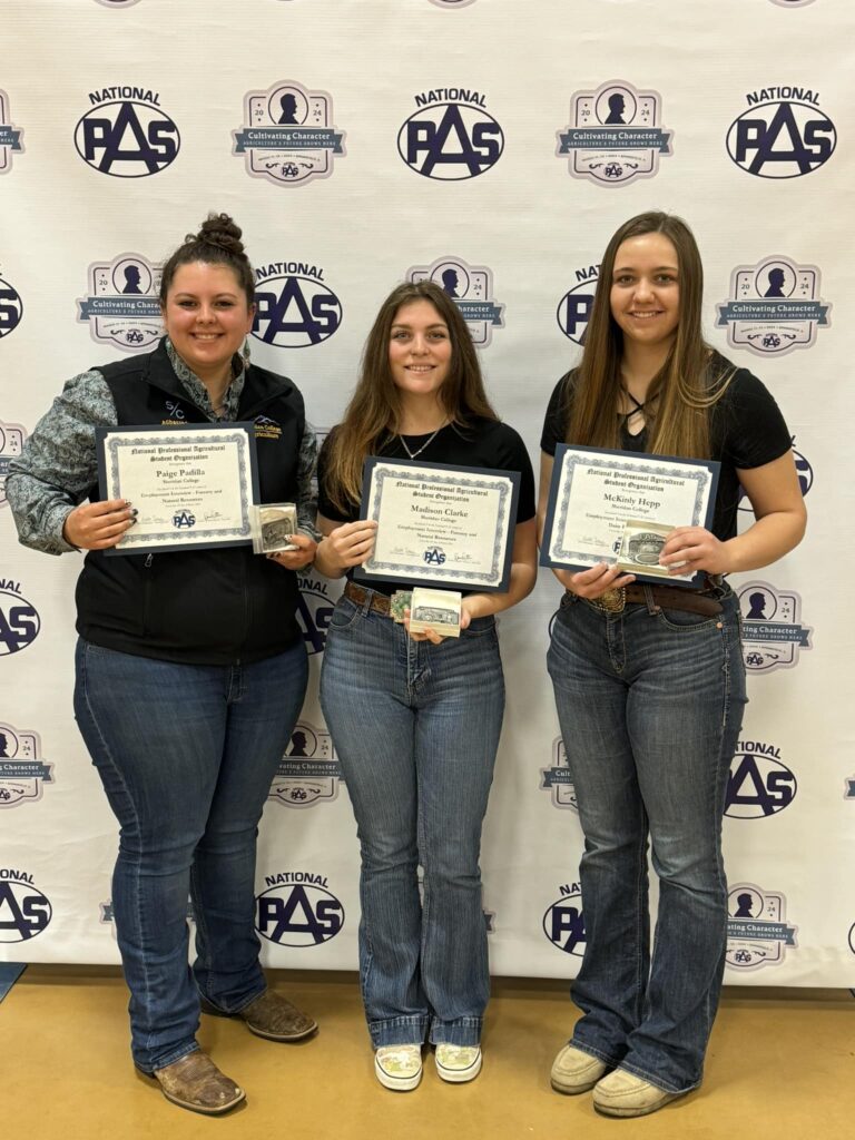 Sheridan College Ag students receive awards at PAS Conference