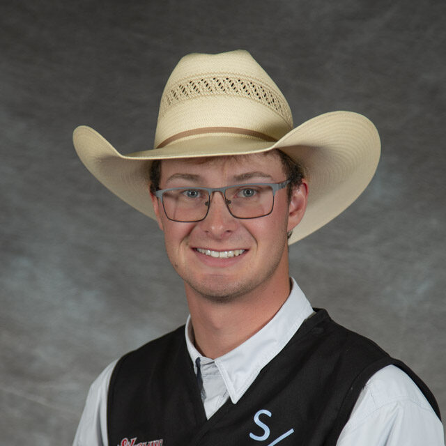Head shot of rodeo athlete Colby Olson