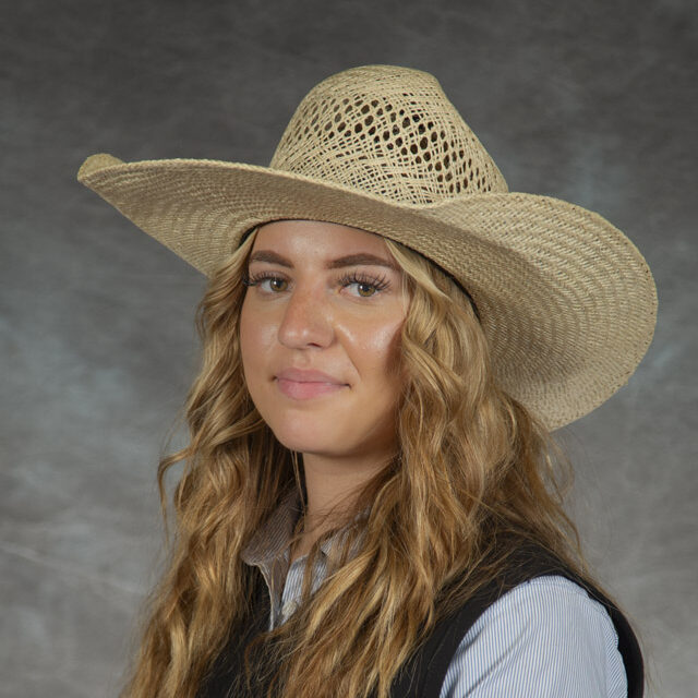 Head shot of rodeo athlete Tiawna Kinn