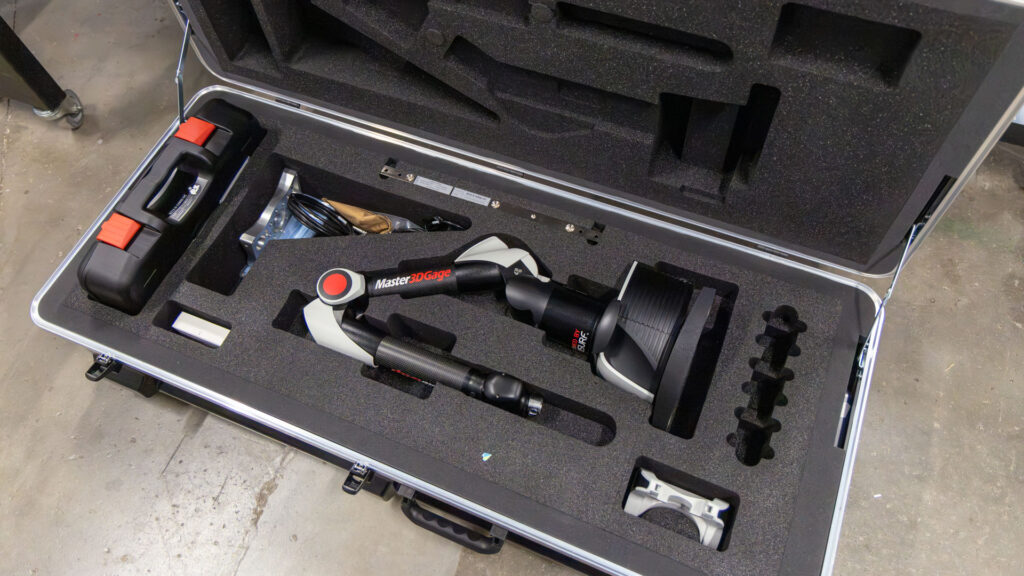 Verisurf Master3DGage Portable CMM Arm Integrated metrology and reverse engineering platform combining Verisurf inspection software and a portable CMM arm for dimensional inspection, GD&T validation, quality assurance, and digital manufacturing workflows. 

CAD + Measure + Automate + Build + Analysis + Reverse Modules | Model-Based Definition (MBD) | GD&T Inspection | Reverse Engineering | Automated CMM Programming | Portable CMM Support | Master3DGage 6-Axis Arm | 1.2 m Measuring Volume  