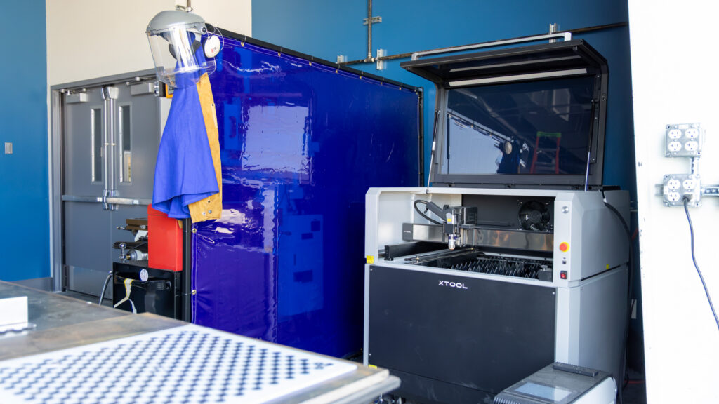 xTool MetalFab Laser Welder & CNC Cutter Integrated metal fabrication system combining fiber laser welding, CNC laser cutting, cleaning, and marking capabilities for rapid prototyping, manufacturing, and advanced workforce training 

1200W Fiber Laser | Laser Welding | CNC Laser Cutting | Laser Cleaning | Laser Marking | 24" × 24" Cutting Area | Smart Camera Alignment | Automated Nesting | Multi-Process Metal Fabrication System
