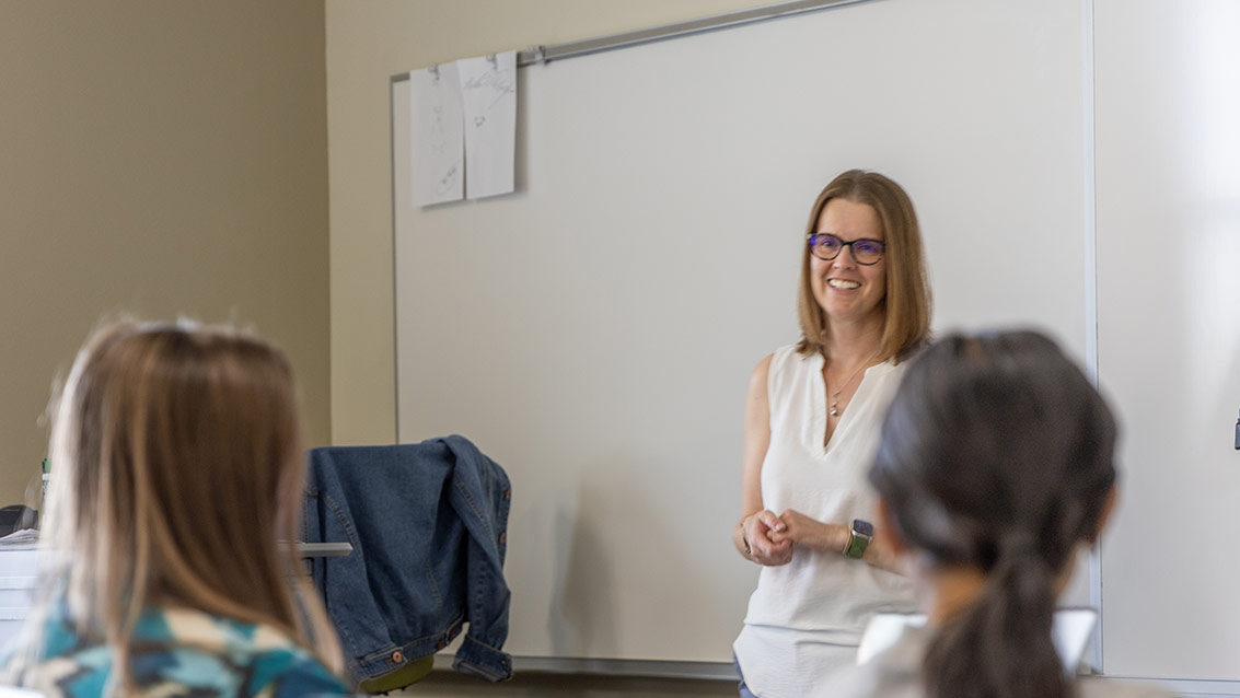 Sheridan College business instructor Kristine Mantey instructing in class.