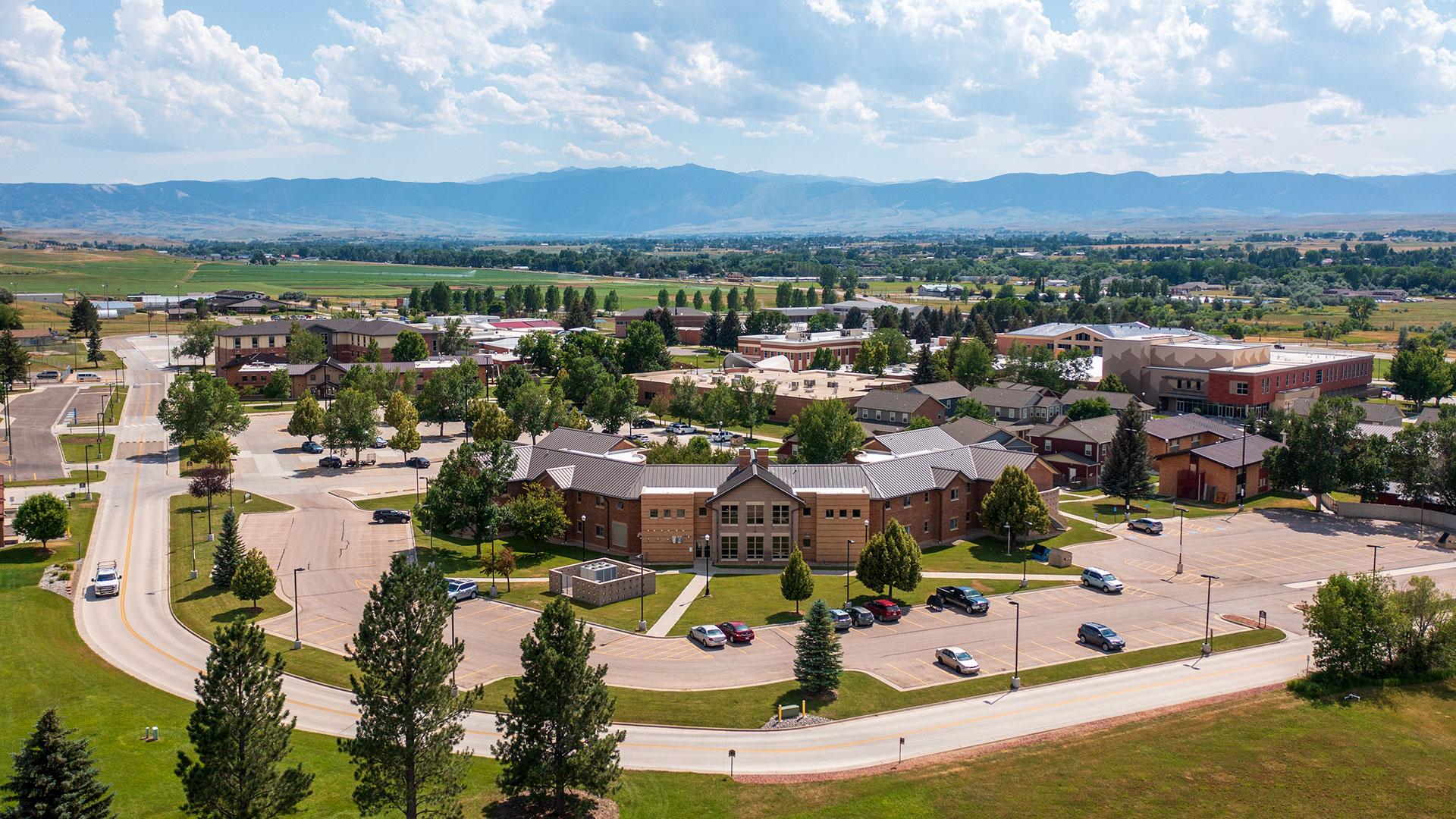 Photo of the Sheridan College campus.