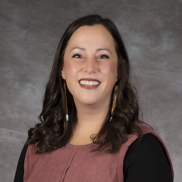 Megan Muth Headshot photo