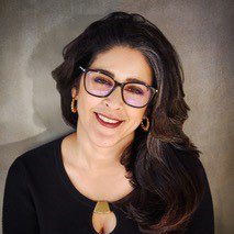 headshot photo of Gina Feliccia