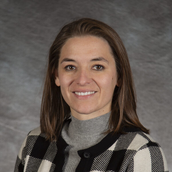 Stephanie Zukowski headshot photo