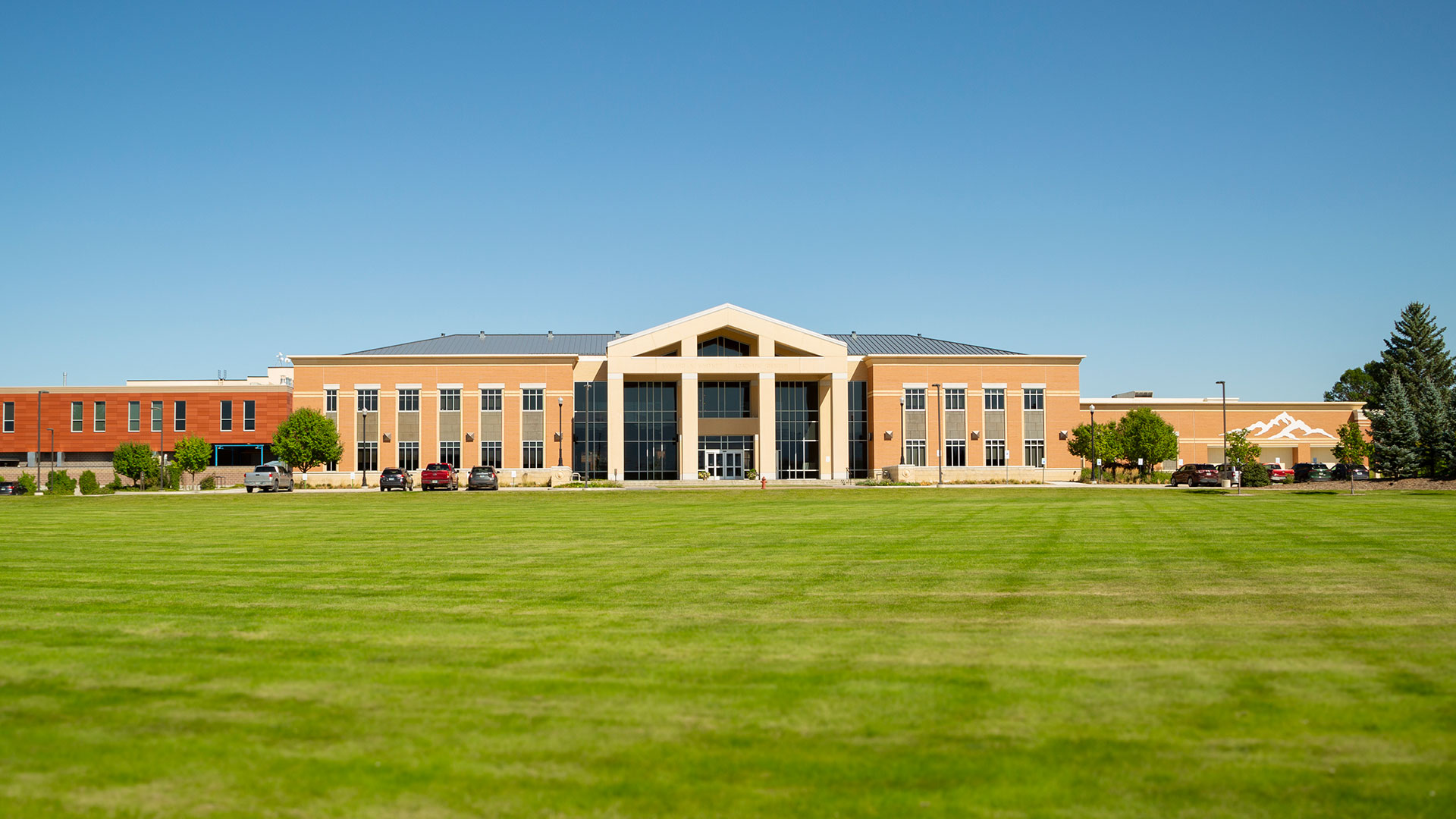 Front entrance for Sheridan College