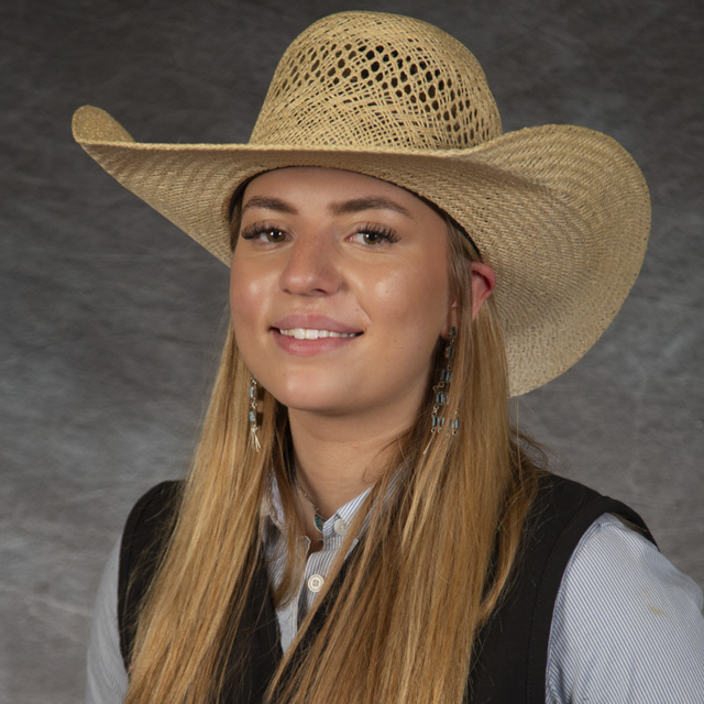 Head shot of rodeo athlete Tiawna Kinn