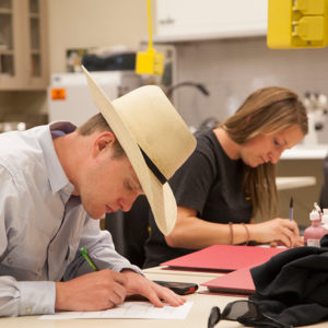 Study animal science in the Mars Agricultural Center.